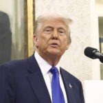 “Denme un respiro”: Trump sobre las críticas a su foto vestido de papa “Denme un respiro”: Trump sobre las críticas a su foto vestido de papa