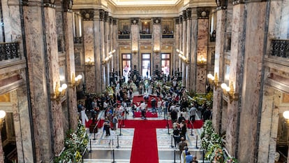 El segundo día del velatorio de José Mujica en el Palacio Legislativo de Uruguay, en Montevideo.