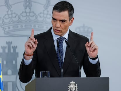 llai54zu6nbk7ckuqmnkzzla4y El presidente del Gobierno, Pedro Sánchez, en una comparecencia tras las reuniones que ha mantenido este jueves con representantes de la oposición.