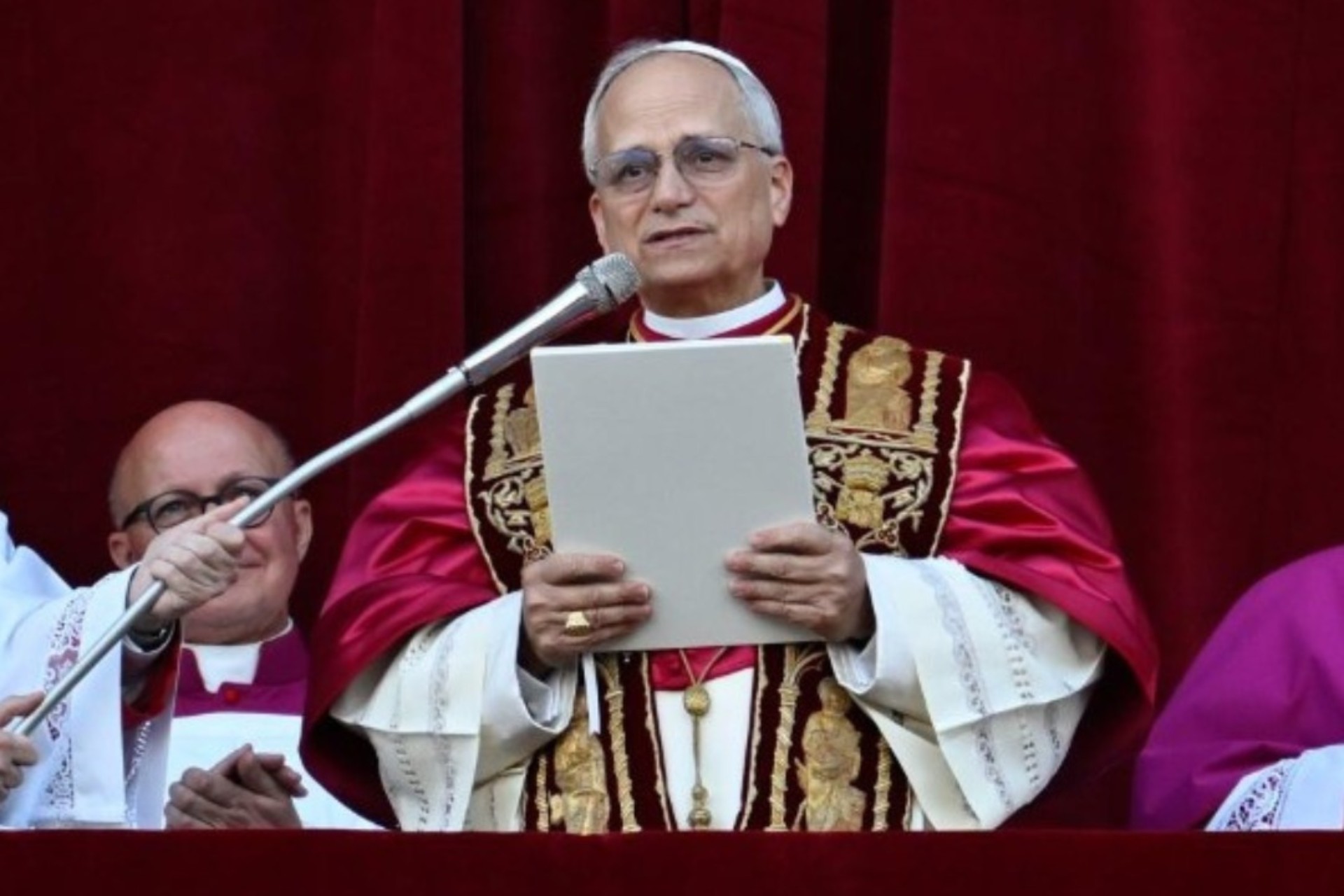 Primer discurso del papa León XIV: Un llamado a la paz y a una Iglesia abierta a todos Primer discurso del papa León XIV: Un llamado a la paz y a una Iglesia abierta a todos
