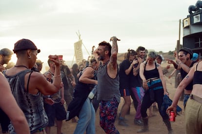 Una imagen de las raves de 'Sirât'.