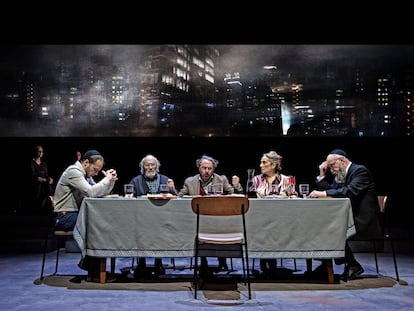 uzunwmnc5feylboyudjdrzlhg4 Una escena de 'Todos pájaros', de Wajdi Mouawad, dirigida por Mario Gas.