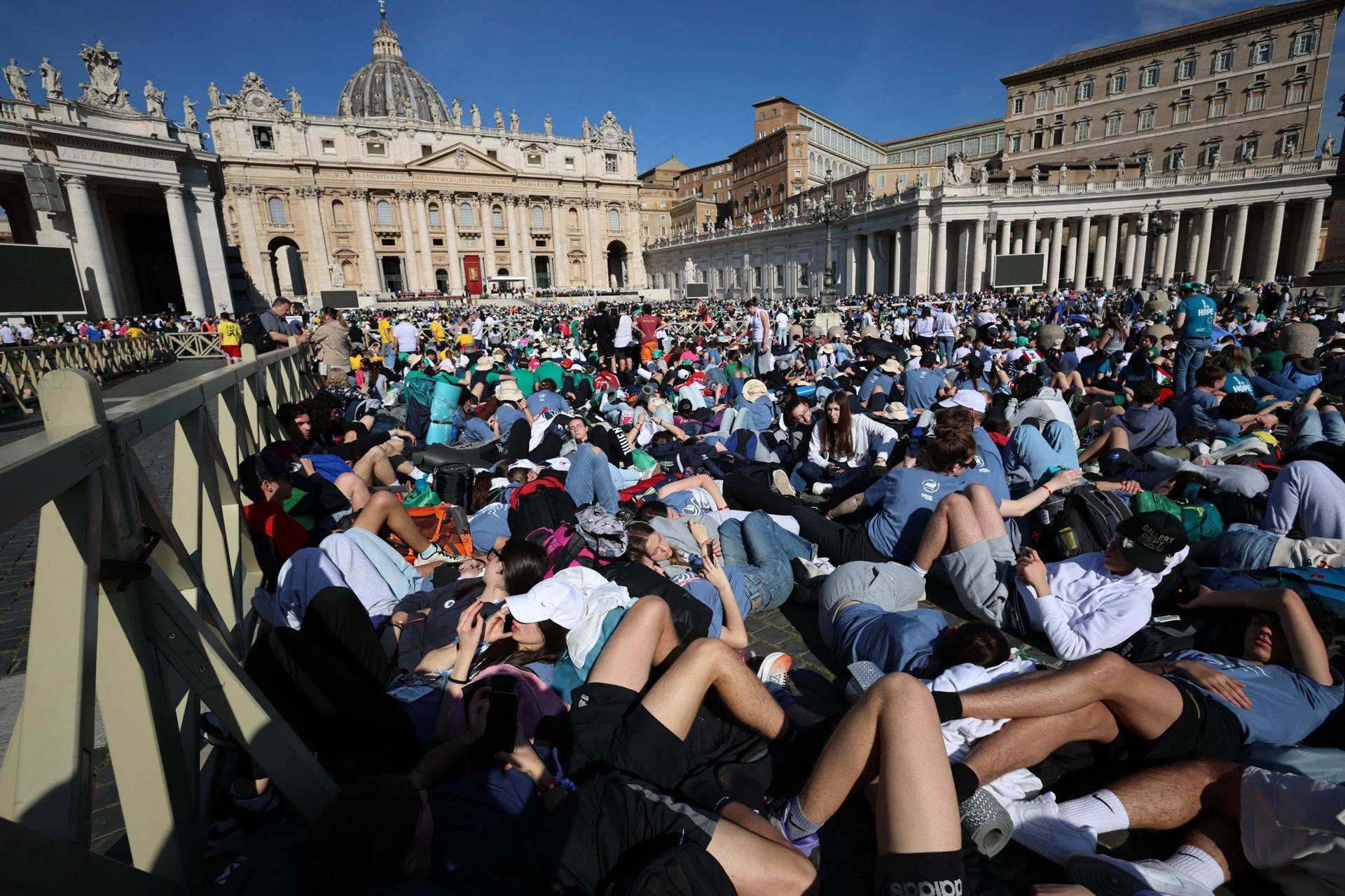 Vaticano apagará la telefonía móvil para aislar el cónclave Vaticano apagará la telefonía móvil para aislar el cónclave