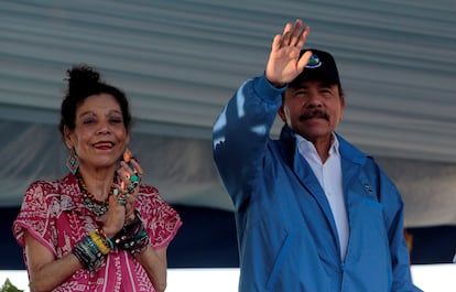 El presidente de Nicaragua, Daniel Ortega, y la vicepresidenta, Rosario Murillo, en un evento en Managua, Nicaragua, en 2018.