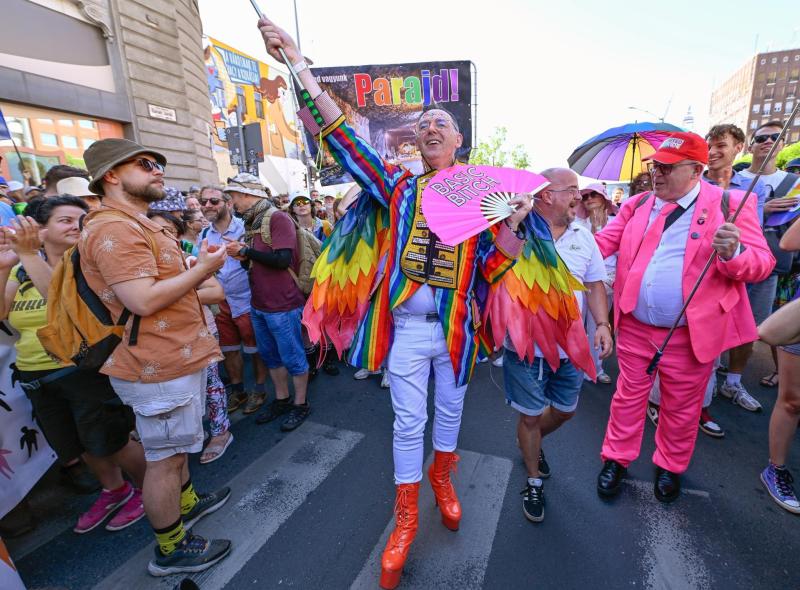 200 mil personas participan en la marcha del orgullo en Budapest - 208a6c7e89c1047a9a50422e2e63b5c5d9c13e3ew-1024x755