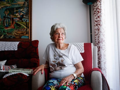 Así vacían la cuenta de una señora de 90 años tras robarle el móvil