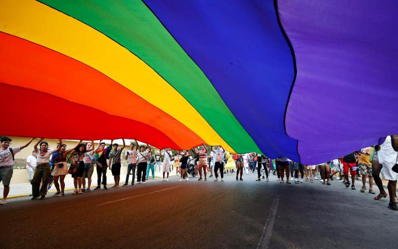 Los derechos de las personas LGBTIQ siguen en riesgo mientras crece la violencia en América - 9bc030f337bd4258d3b1dc8e7fd00307c83f1127w-1024x642