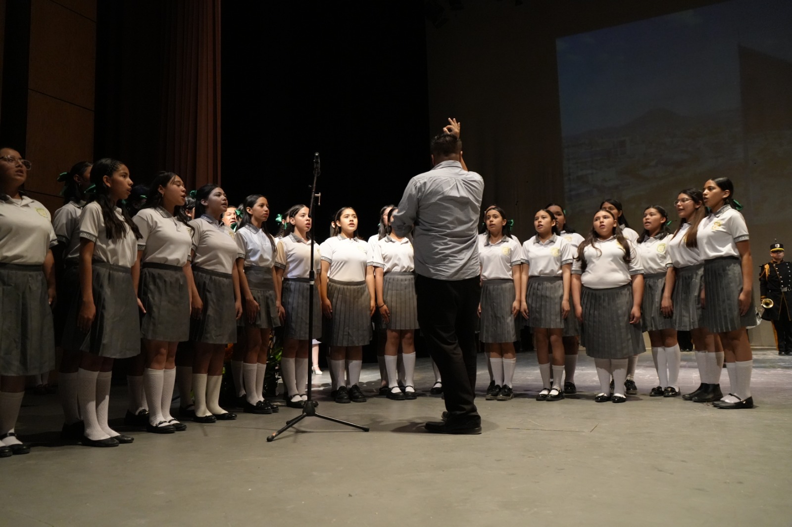 clausura-jrz2028229-1