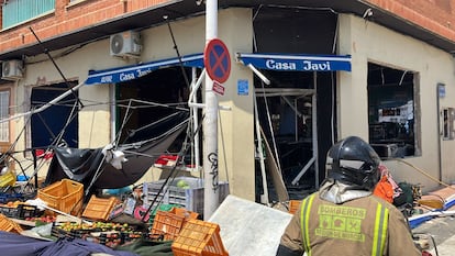 nj3hn2x7z5f4haoqbhl7wz34di-1 Explosión en el bar Casa Javi de Lo Pagán (San Pedro del Pinatar, Murcia).