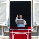 Papa León XIV pide seguir trabajando para llegar a la paz a través del diálogo