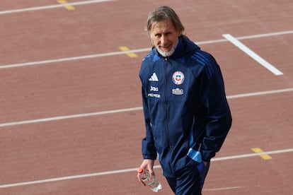 x2qajwajpgoeqyrkpetf4zio54-1 Ricardo Gareca