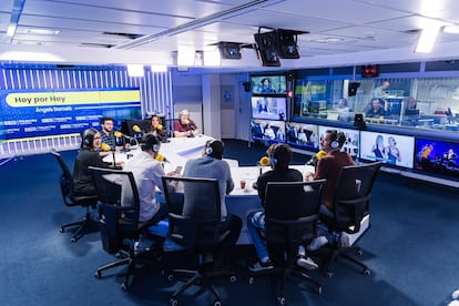 Programa 'Hoy por hoy', en la sede de la Cadena SER en Madrid.