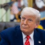Senado de EE.UU. aprueba plan fiscal de Trump que incluye impuesto a remesas Senado de EE.UU. aprueba plan fiscal de Trump que incluye impuesto a remesas