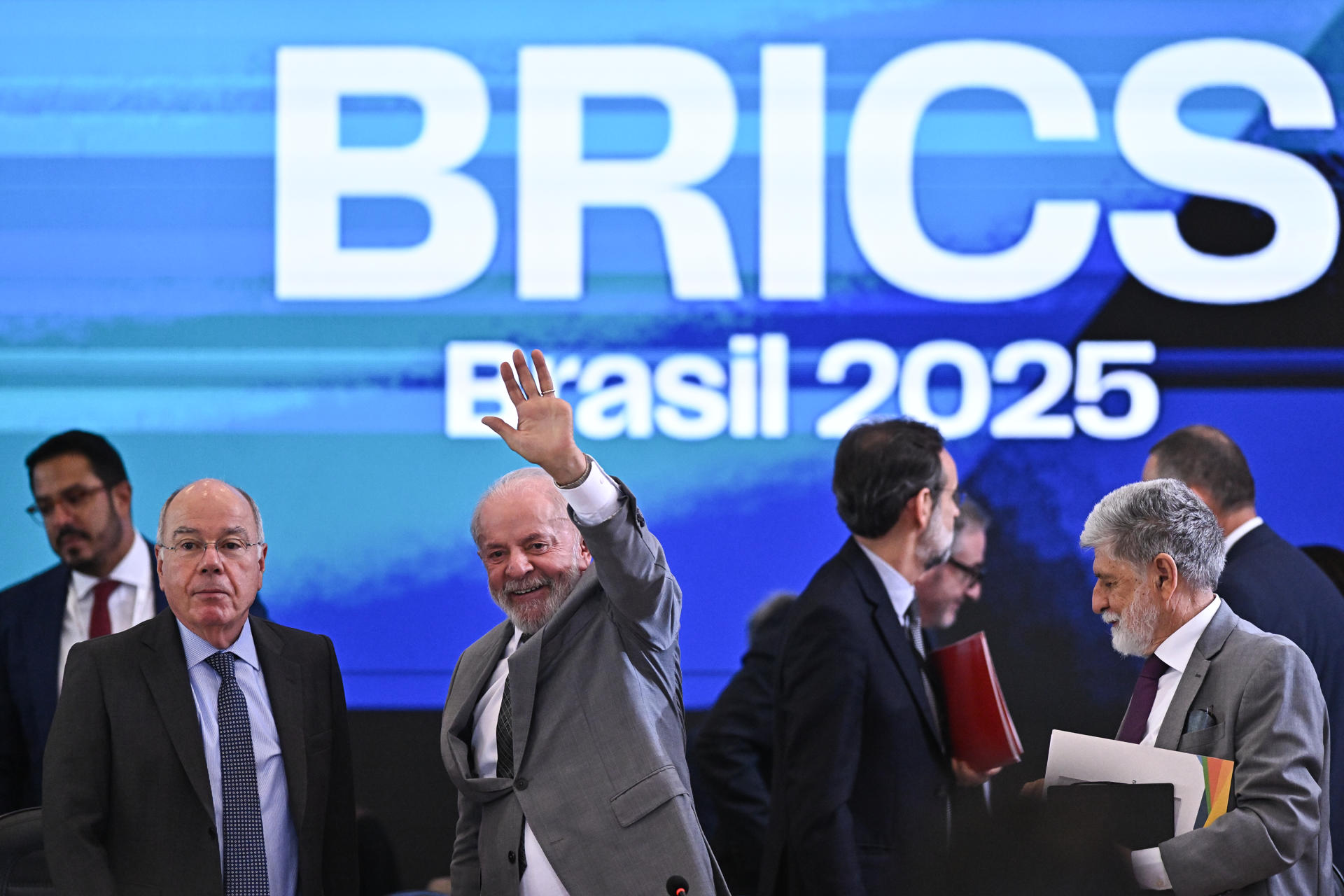 Una cumbre descafeinada: Xi y Putin se ausentan de los BRICS en Brasil; el análisis de Daniel Zovatto