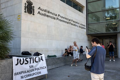Primera jornada de tres de huelga de jueces y fiscales.