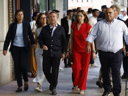kulyhomfwrhofnigzrykz4kuvu-1 Emiliano García-Page, presidente de Castilla-La Mancha, a su llegada a Ferraz.