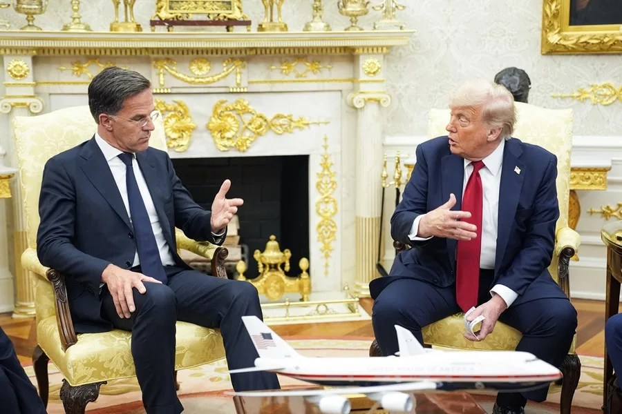 trump-rusia-ucrania2 Trump amenaza a Rusia con aranceles del 100 % si en 50 días no hay un acuerdo de paz en Ucrania