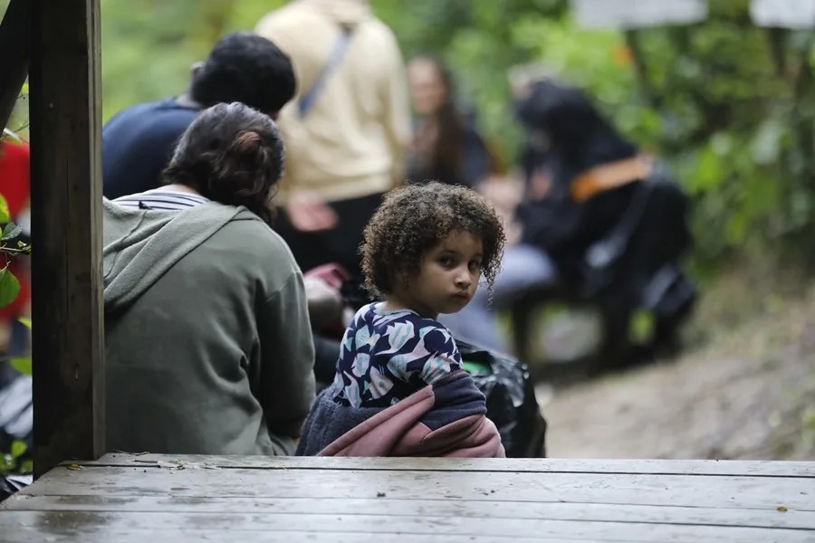 Sorteando el Darién, el éxodo a la inversa de los migrantes se lanza al mar