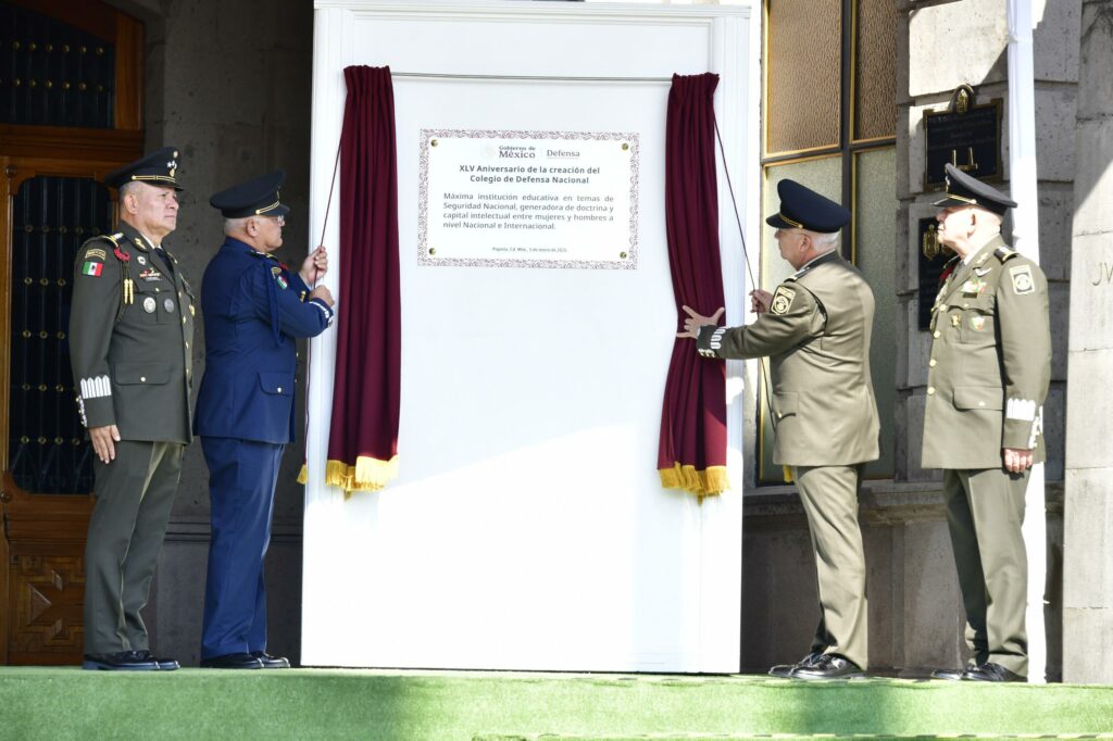 Conmemoran 45 años del Colegio de Defensa Nacional - conmemoran-45-anos-del-colegio-de-defensa-nacional-4-1024x682