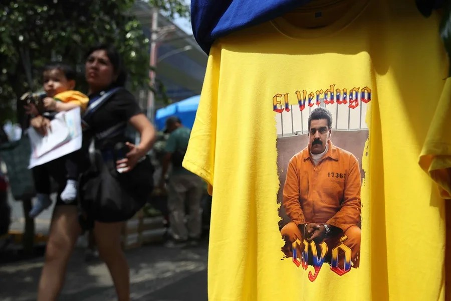 maduro_camiseta_peru Las camisetas de la captura de Maduro se convierten en moda entre los venezolanos en Perú