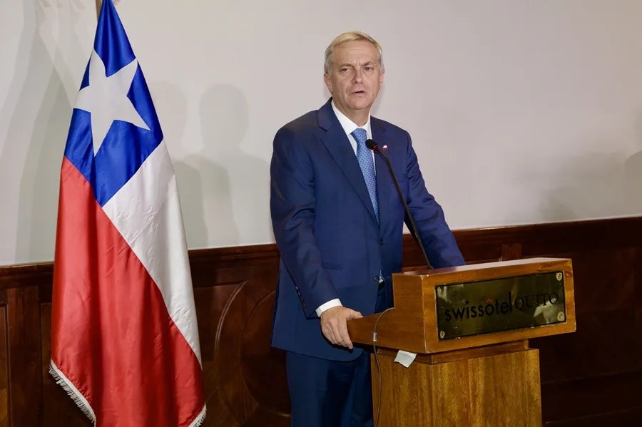 obj_20251223t223417s0002i_1_1_1_43_7_6 kast Chile fronteras