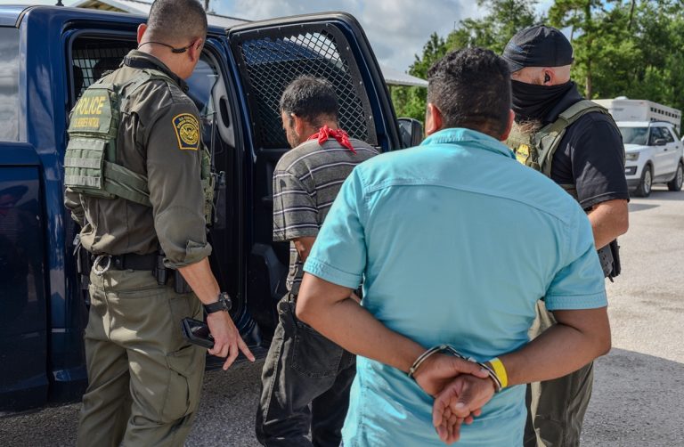 detencion-de-migrantes-en-hipodromo-de-luisiana