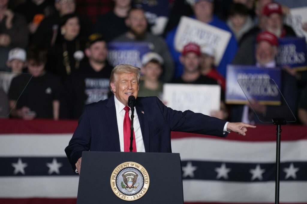 Desregular los gases contaminantes, última medida de Trump que niega el cambio climático - trump-start-1024x683