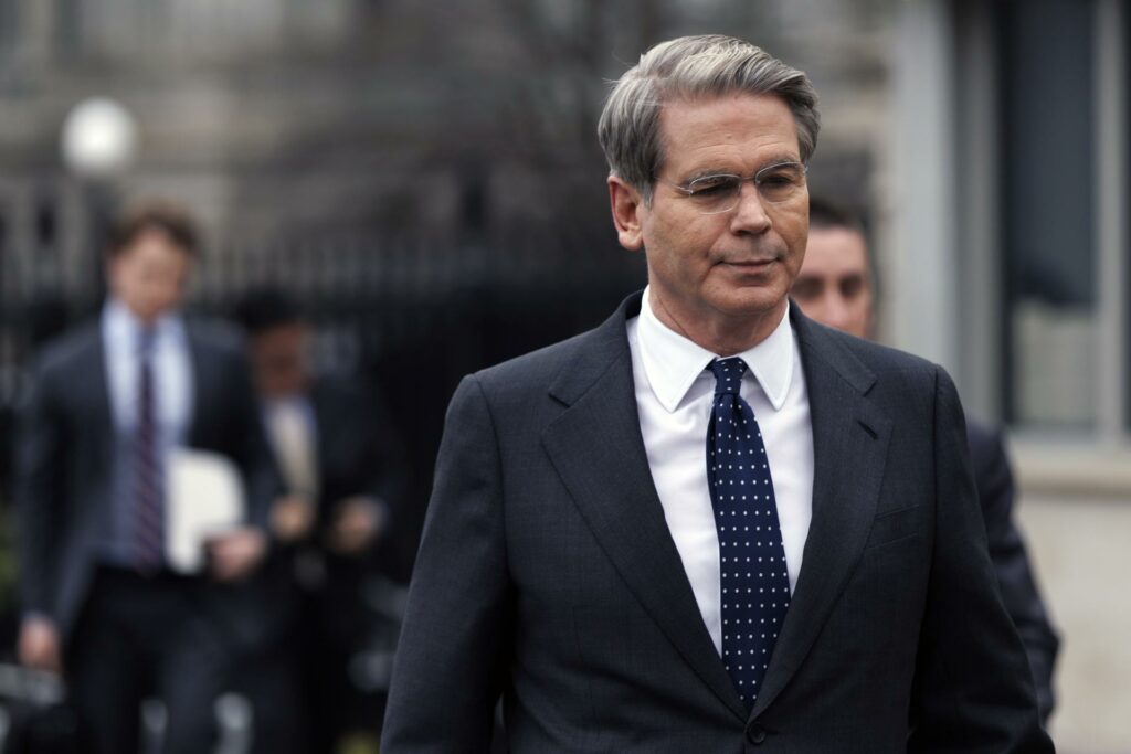 8adab8564f9a6d38f16ce3f35f608e5e795220d7w-1024x683-1 EE.UU. autoriza la compra temporal de petróleo ruso para contener la escalada de precios - 8adab8564f9a6d38f16ce3f35f608e5e795220d7w-1024x683