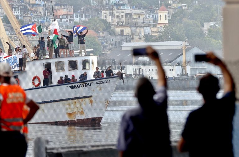 convoy-nuestra-america-cuba-ayuda-humanitaria