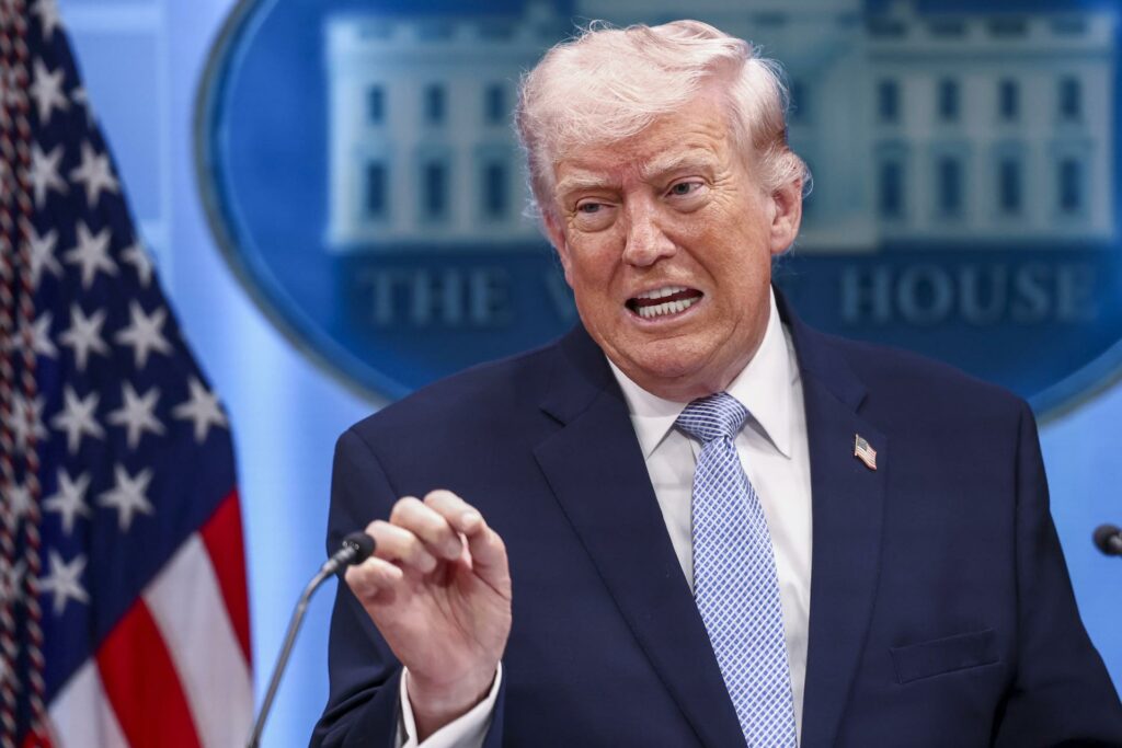Trump considera reanudar bombardeos en Irán para desbloquear la negociación, según WSJ - donald-trump-iran-libano-1-1024x683