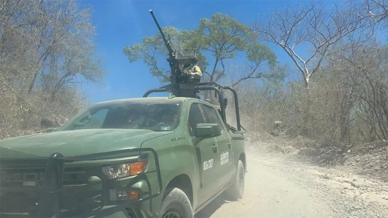 enfrentamiento-entre-civiles-armados-y-fuerzas-federales-en-lomas-de-monterrey-e99b4c34-focus-0-0-1200-675