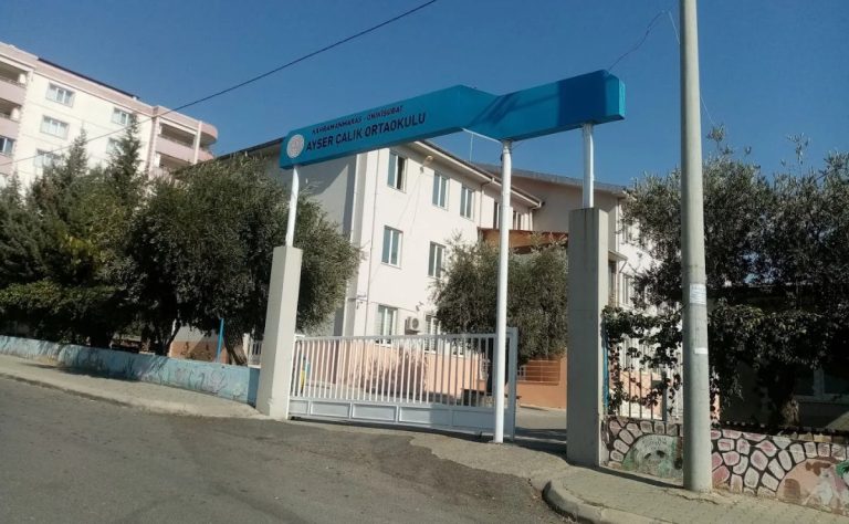 escuela-secundaria-ayser-calik-en-turquia