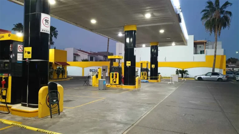 motociclista-dispara-y-mata-a-trabajador-de-gasolinera-en-culiacan-5b36bfaf-focus-0-0-1200-675