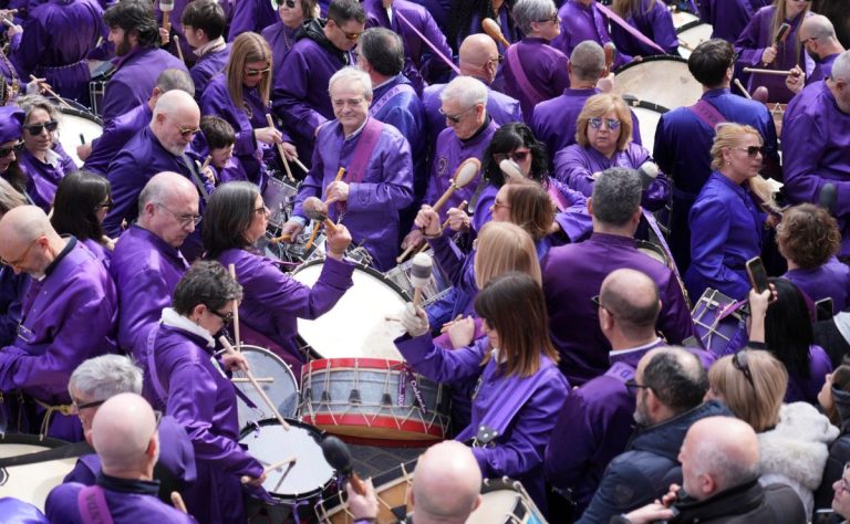 rompida-de-la-hora-de-calanda-en-espana