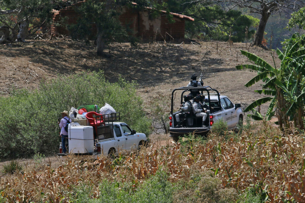 Comunidades indígenas de Chilapa quedan desiertas tras nueva ola de violencia criminal en Guerrero - 2bcccd31ac7cf980109fecf2ce8c298c85835663w-1024x683