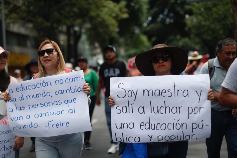 cnte-rechaza-aumento-salarial-de-82-a-maestros