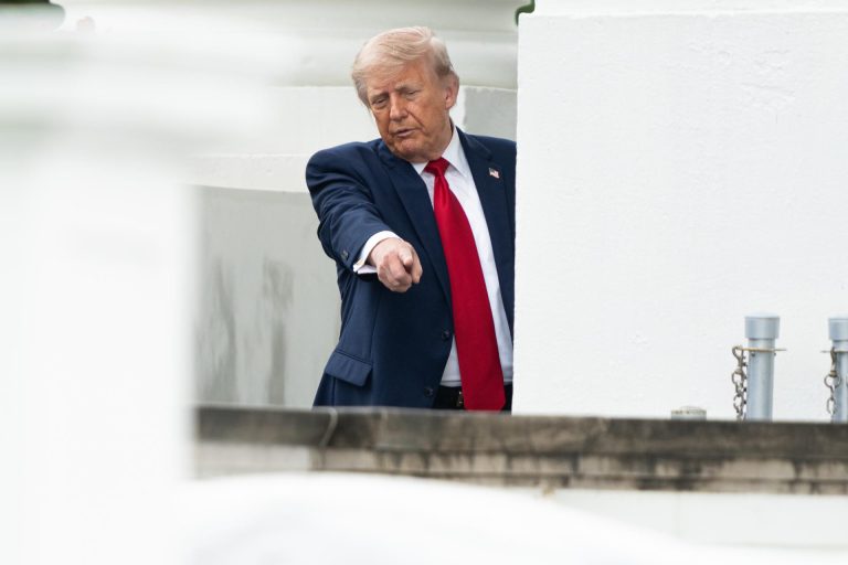 donald-trump-exmaen-medico-1