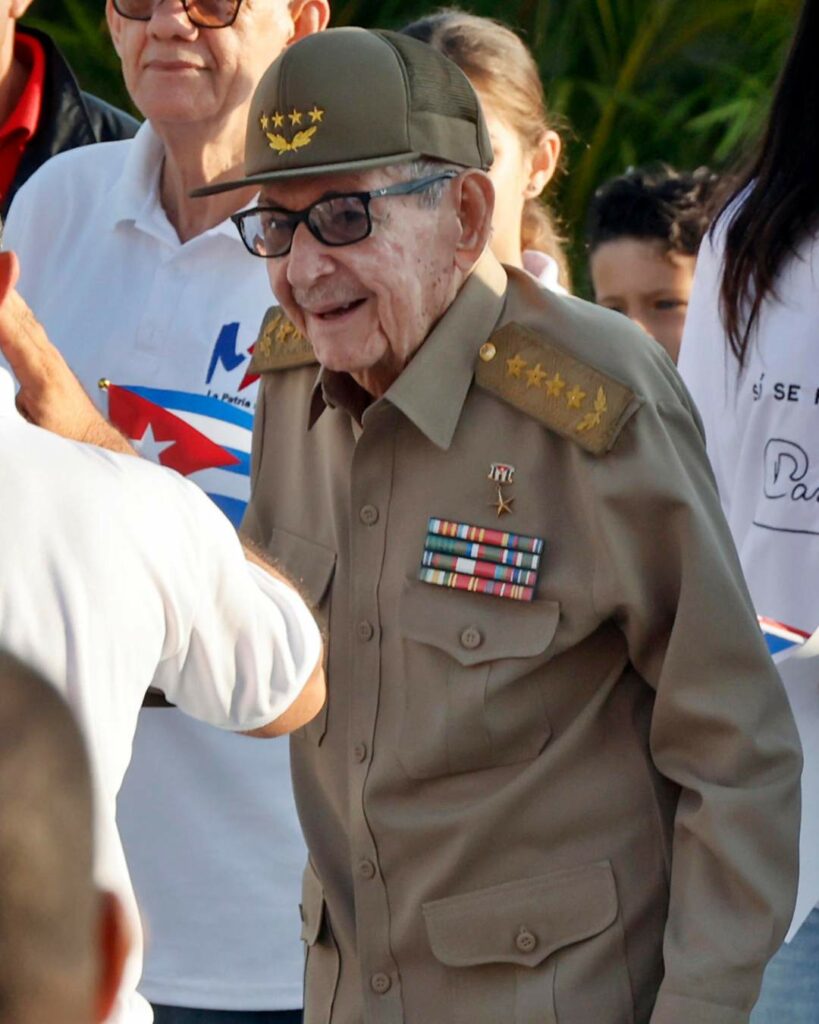 EE.UU. acusará el próximo miércoles al expresidente cubano Raúl Castro, según Miami Herald - eeuu-acusara-el-proximo-miercoles-al-expresidente-cubano-raul-castro-segun-miami-herald-819x1024