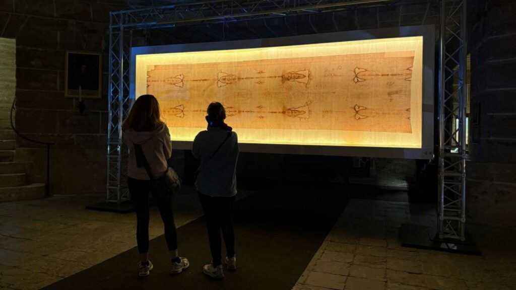 Llega a EE.UU. 'The Mystery Man', una representación hiperrealista del cuerpo de Cristo - llega-a-eeuu-the-mystery-man-una-representacion-hiperrealista-del-cuerpo-de-cristo-1024x576