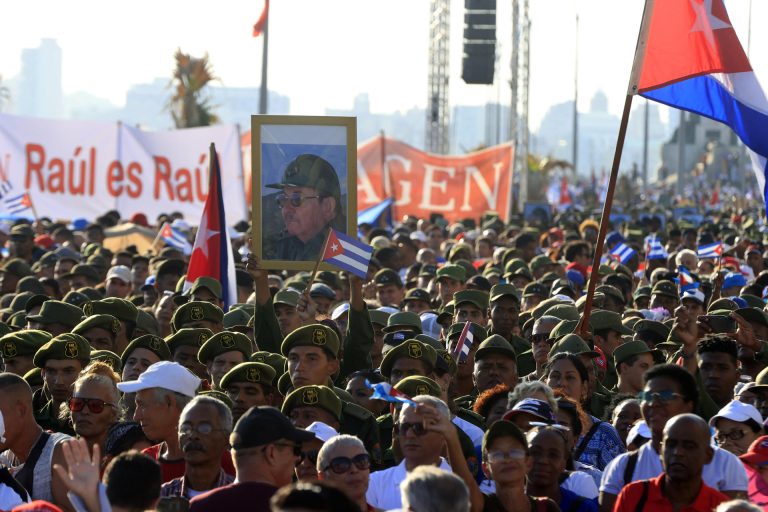 manifestacion-la-habana-raul-castro