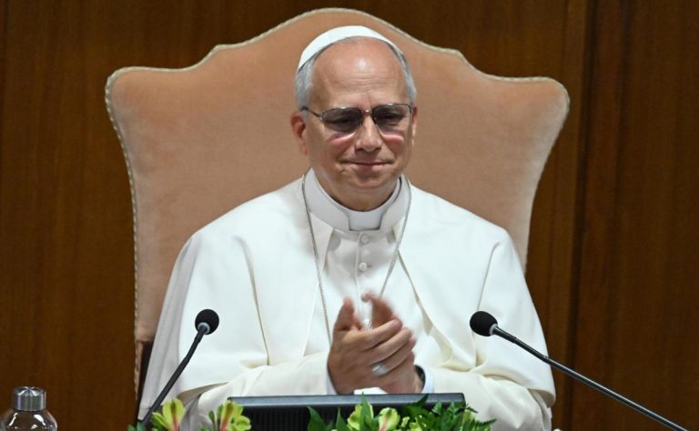 papa-leon-xiv-en-presentacion-de-su-enciclica-magnifica-humanitas