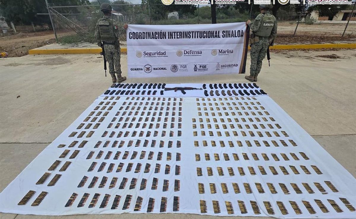 Detienen en Sinaloa a 'el 24', líder regional de una organización criminal - armas-y-municiones-aseguradas-en-sinaloa-durante-operativo-de-fuerzas-federales