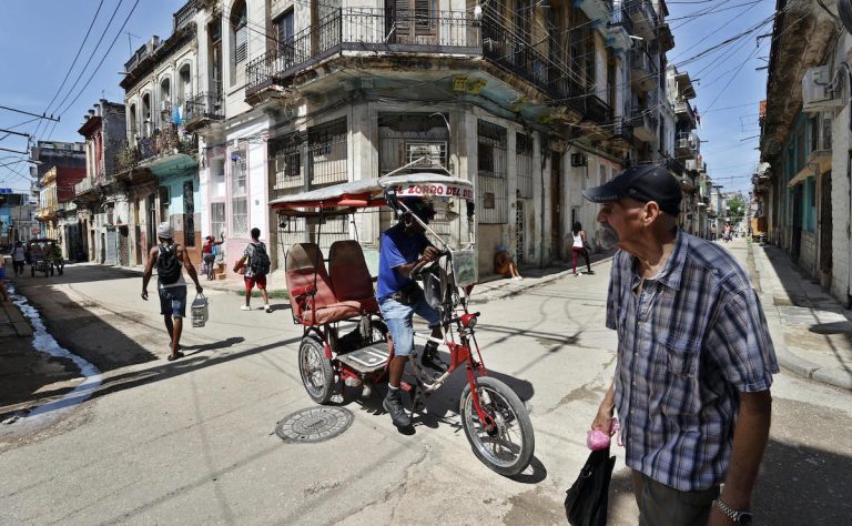 mexico-y-belice-envian-a-cuba-mil-700-toneladas-de-ayuda-humanitaria