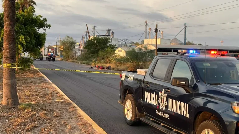 motociclista-fallece-tras-accidente-en-la-carretera-guasave-sinaloa-7bbffd12-focus-0-0-1200-675
