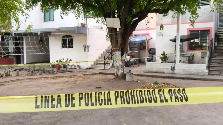 triple-homicidio-en-culiacan-asesinan-a-mujer-su-hijo-y-un-hombre-en-infonavit-solidaridad-25f6eb76-focus-0-0-1200-675