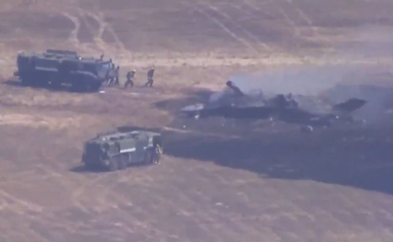 accidente-de-avion-de-combate-en-la-estacion-aerea-de-miramar