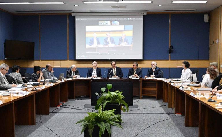 comision-tecnica-que-revisara-el-examen-de-admision-a-la-unam