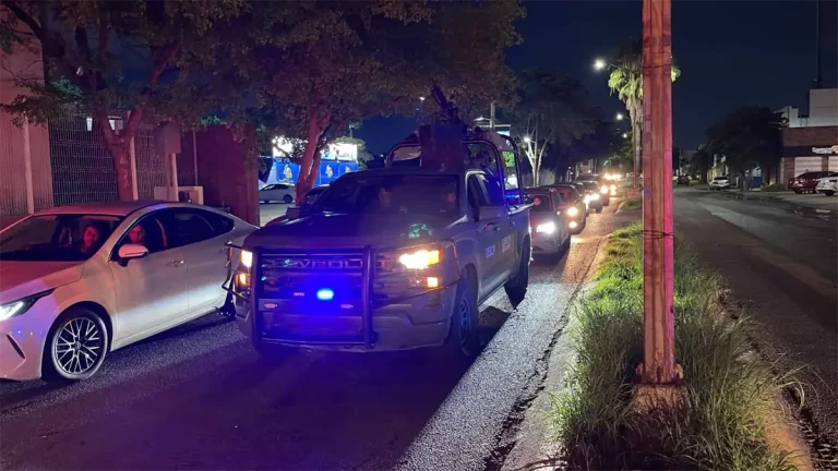 delincuentes-privan-de-libertad-a-un-hombre-en-gasolinera-de-culiacan-32a29384-focus-0-0-1200-675