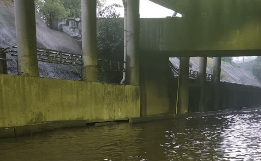 fuertes-lluvias-provocan-inundaciones-y-caos-vial-en-el-valle-de-mexico-que-zonas-fueron-las-mas-afectadas-2-1024x631-1 Fuertes lluvias provocan inundaciones y caos vial en el Valle de México; ¿qué zonas fueron las más afectadas? - fuertes-lluvias-provocan-inundaciones-y-caos-vial-en-el-valle-de-mexico-que-zonas-fueron-las-mas-afectadas-2-1024x631