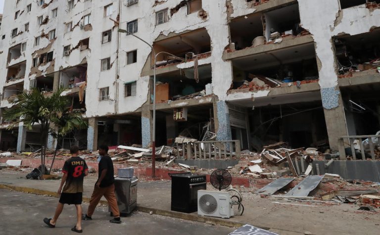 la-guaira-recupera-senal-e-internet-via-satelite-tras-terremoto-quienes-apoyan-la-conectividad